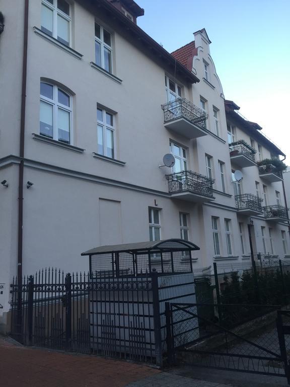 Mieszkanie Przy Deptaku Sopot Exterior foto